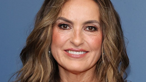 Mariska Hargitay’s 2026 Emmys Hair Was a Subtle Tribute to Her Mom—See the Photos